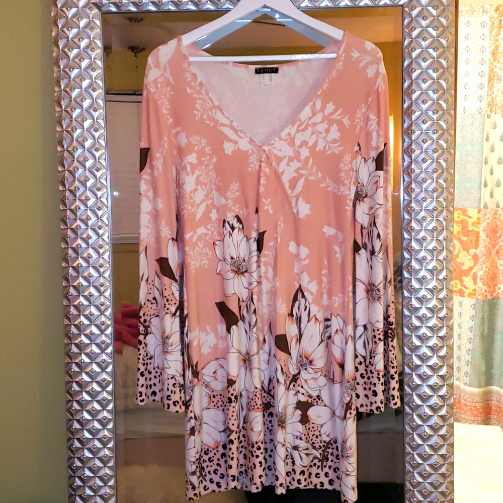 Venus dress